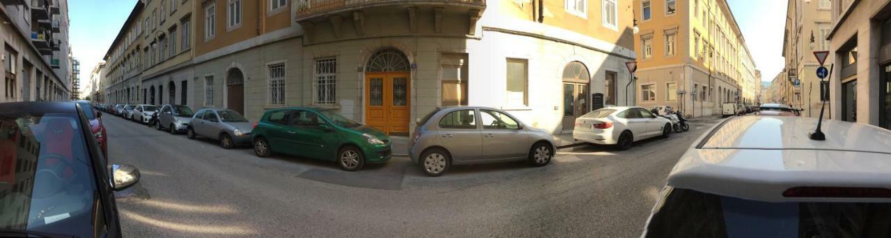 Bed and Breakfast Da Noi Triest Zewnętrze zdjęcie